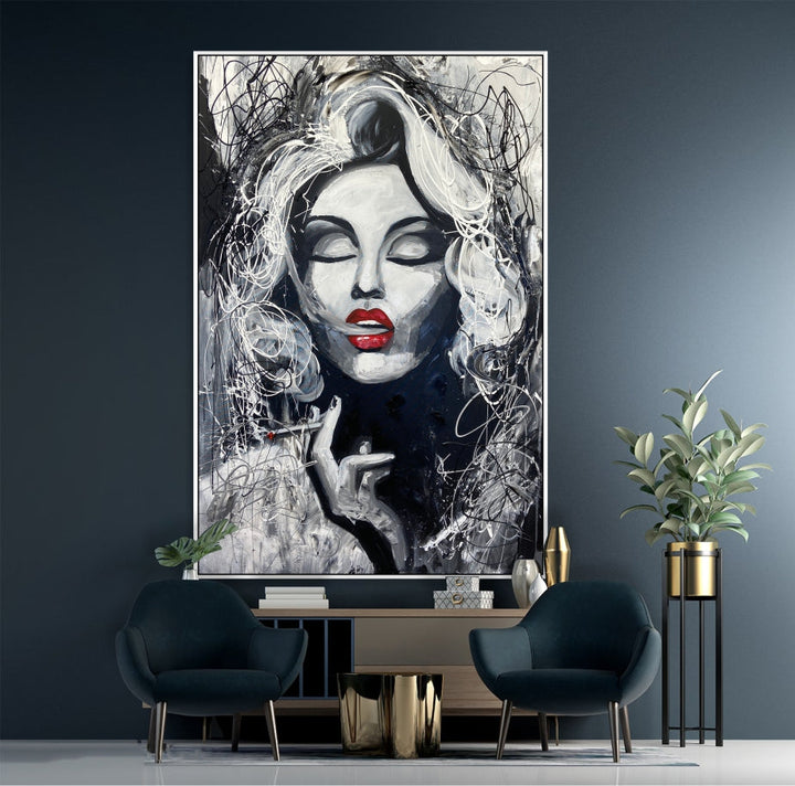 GLAMOUR IN MONOCHROME