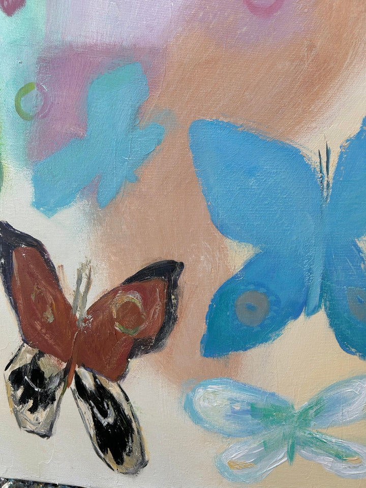 GARDEN OF GENTLE WINGS