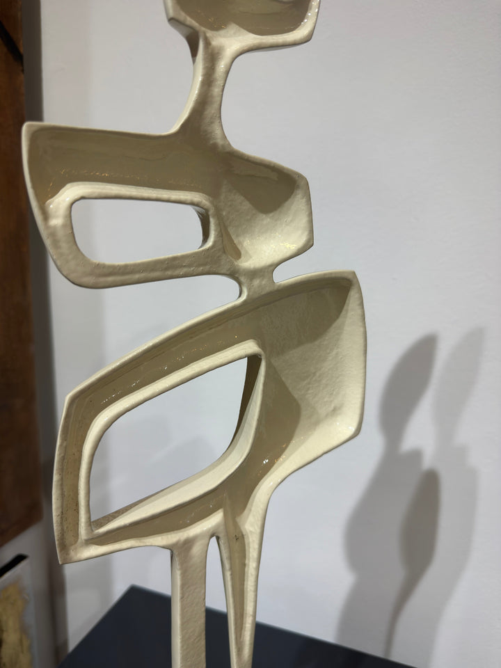 ECHO OF SPACE 22.8"x7.1"x3.9"