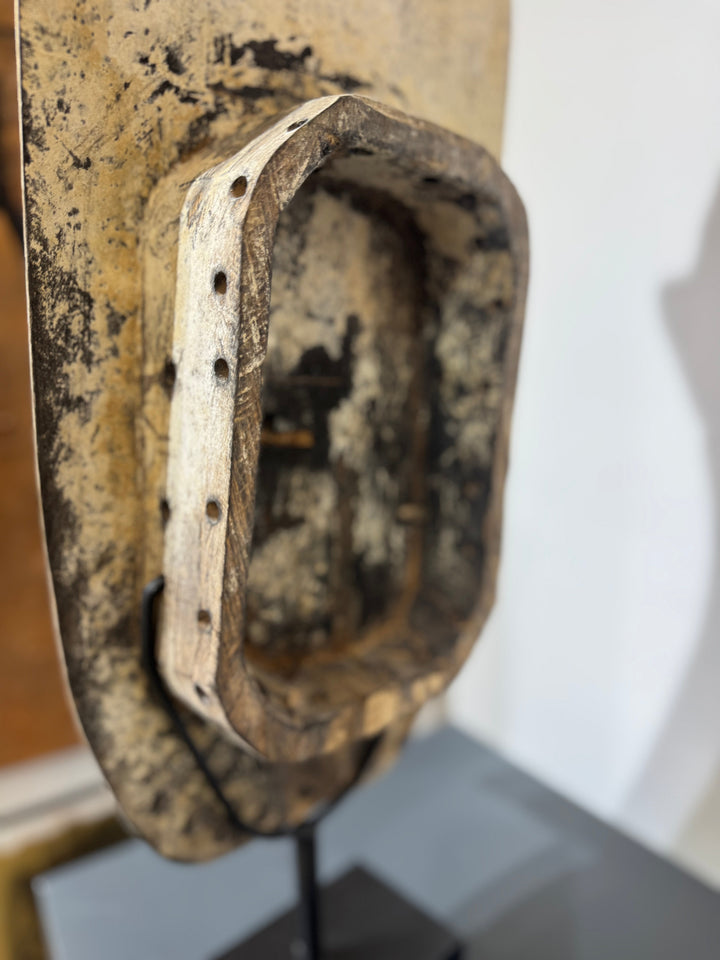 SILENT SEER 27.5"x11"