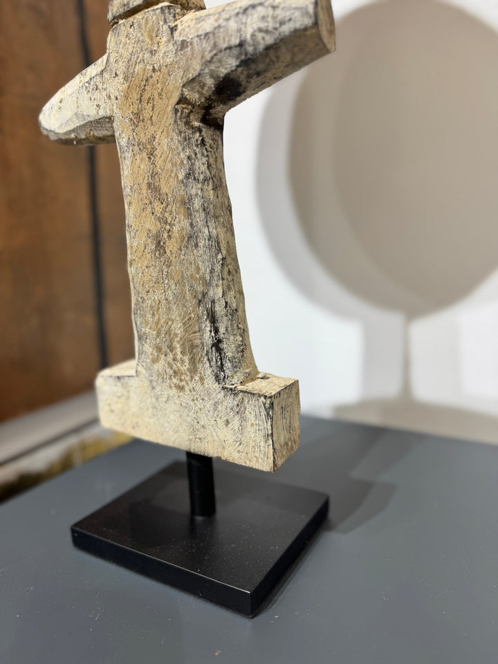 SILENCE TOTEM 27.5"x7.8"