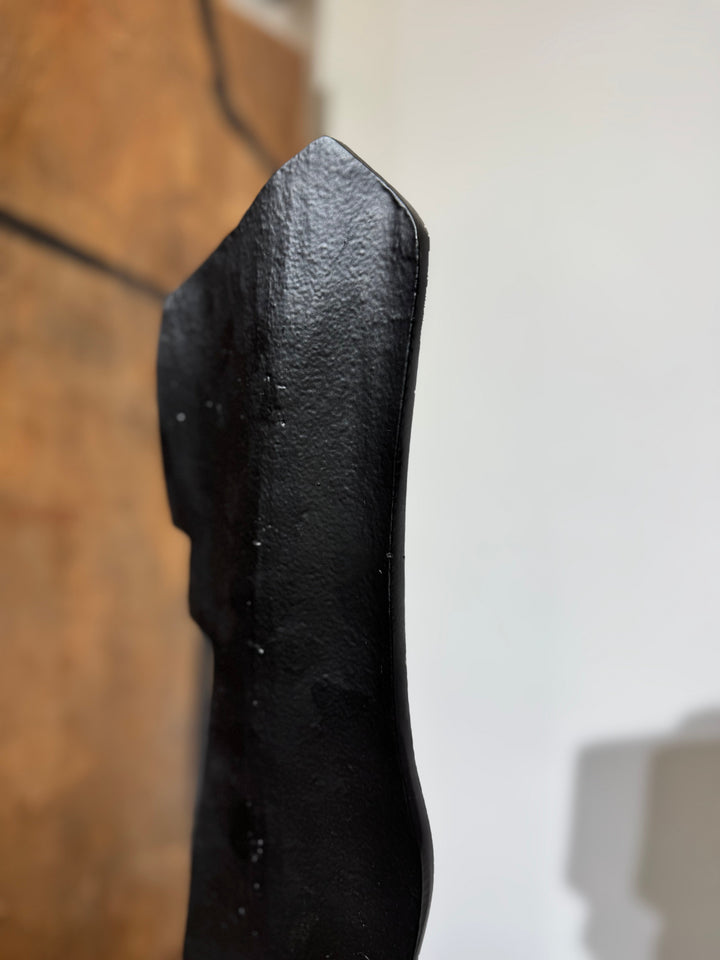 CHISELED VOID 21.65"x5.11"