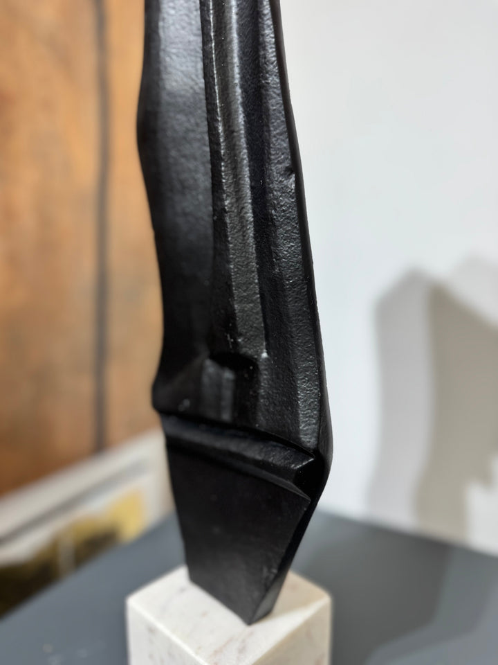 CHISELED VOID 21.65"x5.11"