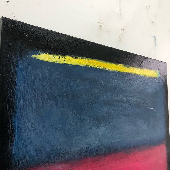 CONTRADICTORY COLORS