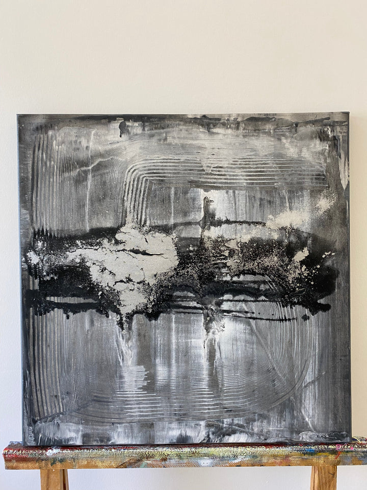 IMMOVABLE OBSTACLE 26"x26"