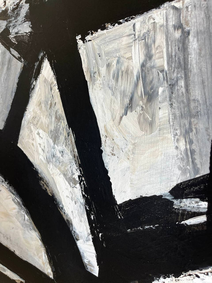 MONOCHROME VISUALIZATION